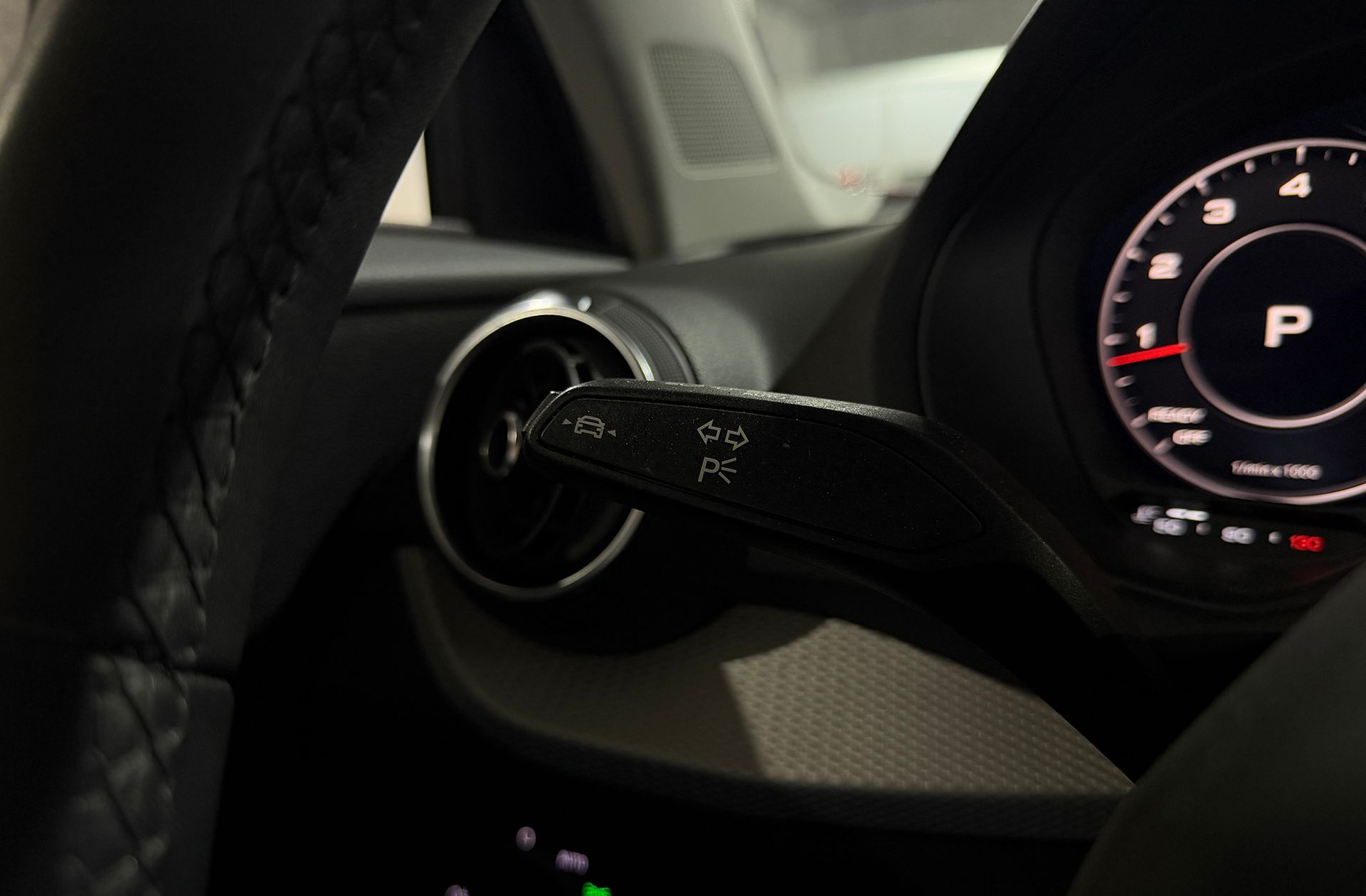 Audi Q2 Advanced 35 TFSI S tronic - foto 23
