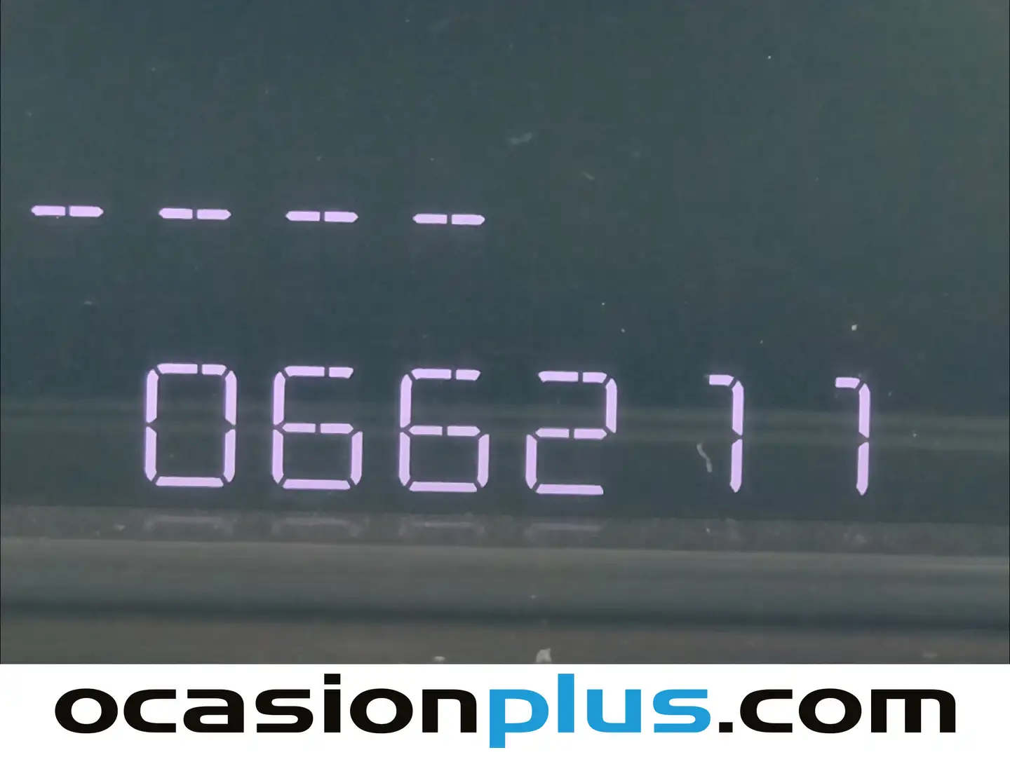 Foto Citroën C3 Aircross Citroen C3 Aircross PureTech 130 S&S Shine EAT6 Auto (131 CV)