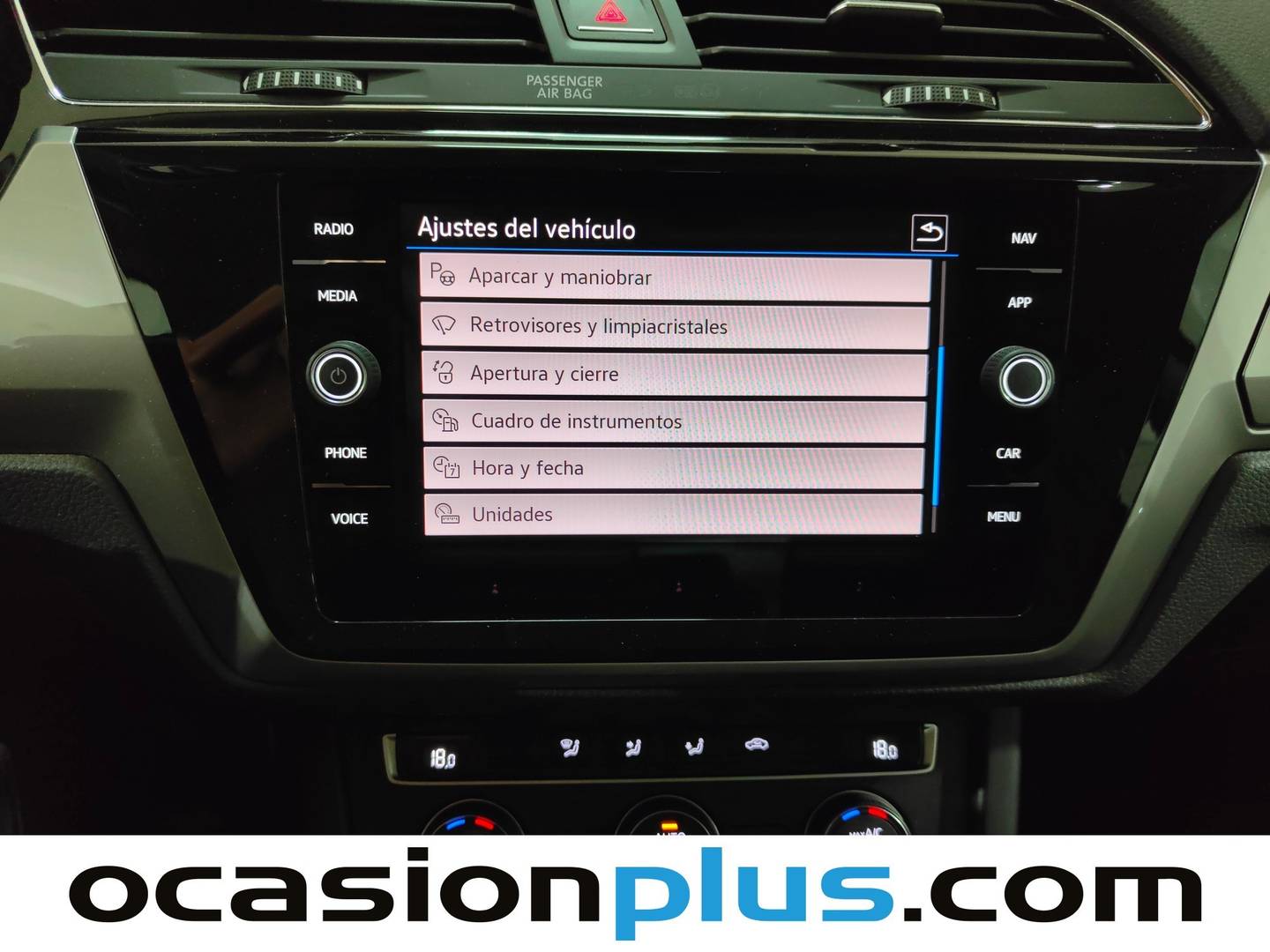 Foto Volkswagen Touran Volkswagen Touran Business 2.0 TDI (122 CV)