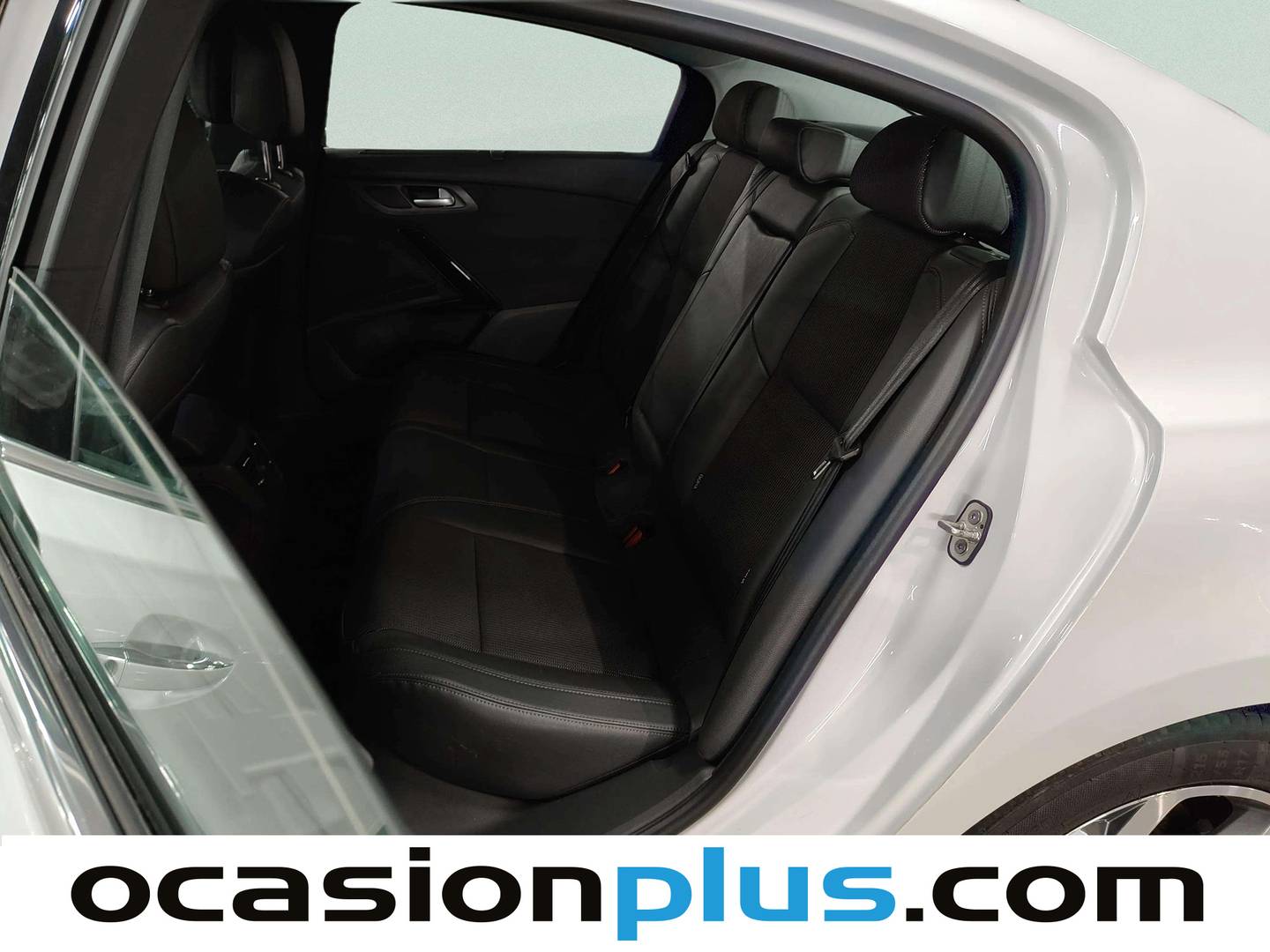 Foto asientos traseros Peugeot 508 Peugeot 508 2.0 BlueHDI Allure EAT6 (180 CV)