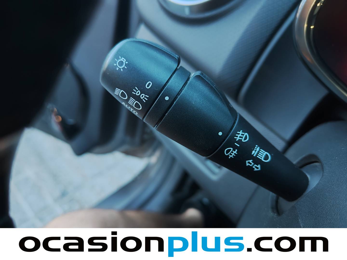 Renault Clio Renault Clio Limited 1.2 (75 CV) 2016