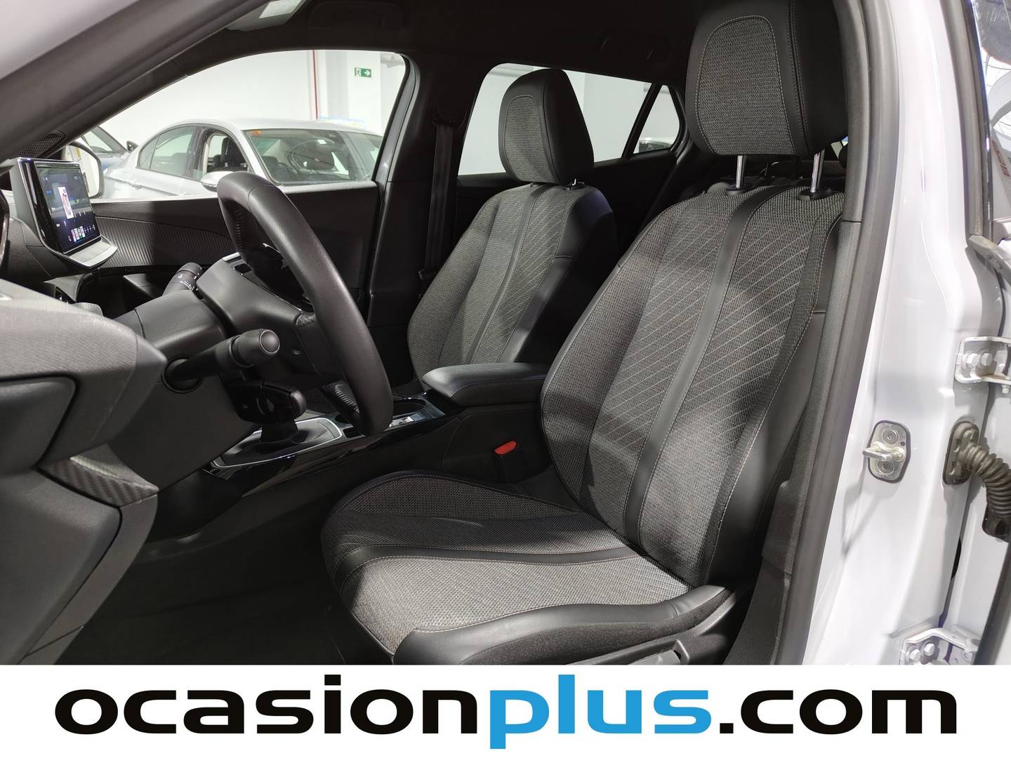 Foto Peugeot 2008 Peugeot 2008 PureTech 100 S&S Allure (100 CV)