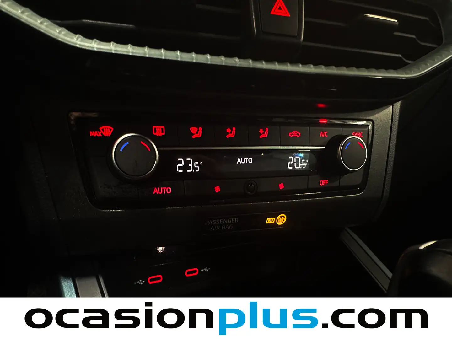 Foto Seat Arona SEAT Arona 1.0 TSI S&S Xperience XM Edition (110 CV)