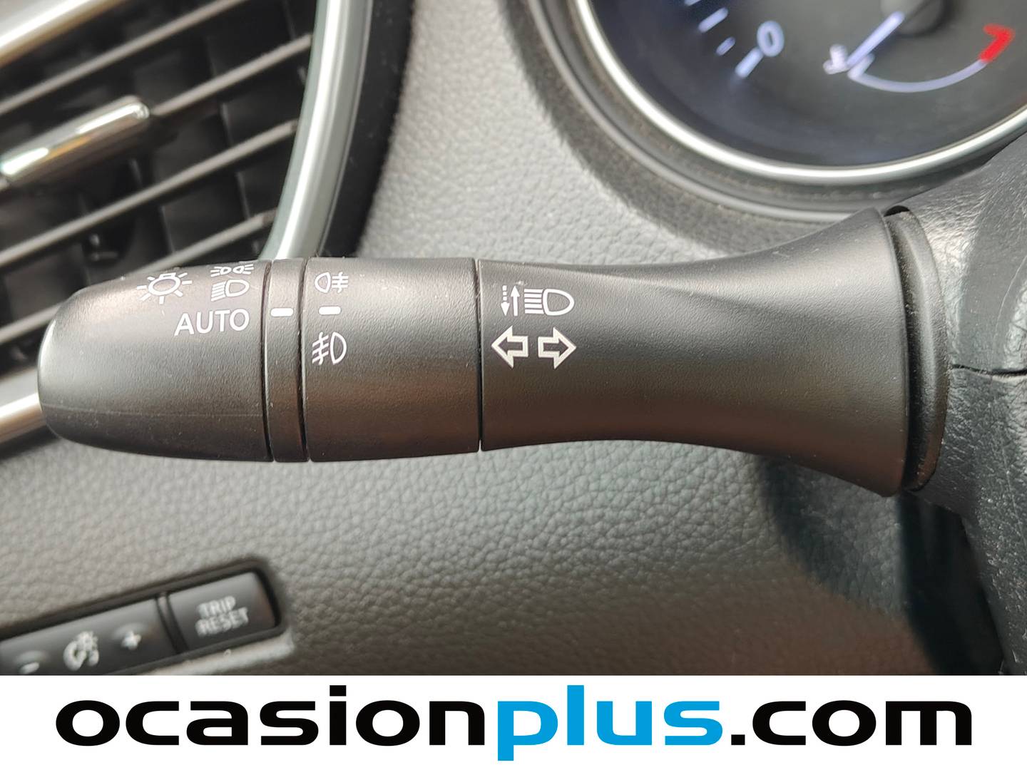 Acabados Nissan QASHQAI Nissan Qashqai DIG-T 115 N-Connecta (115 CV)