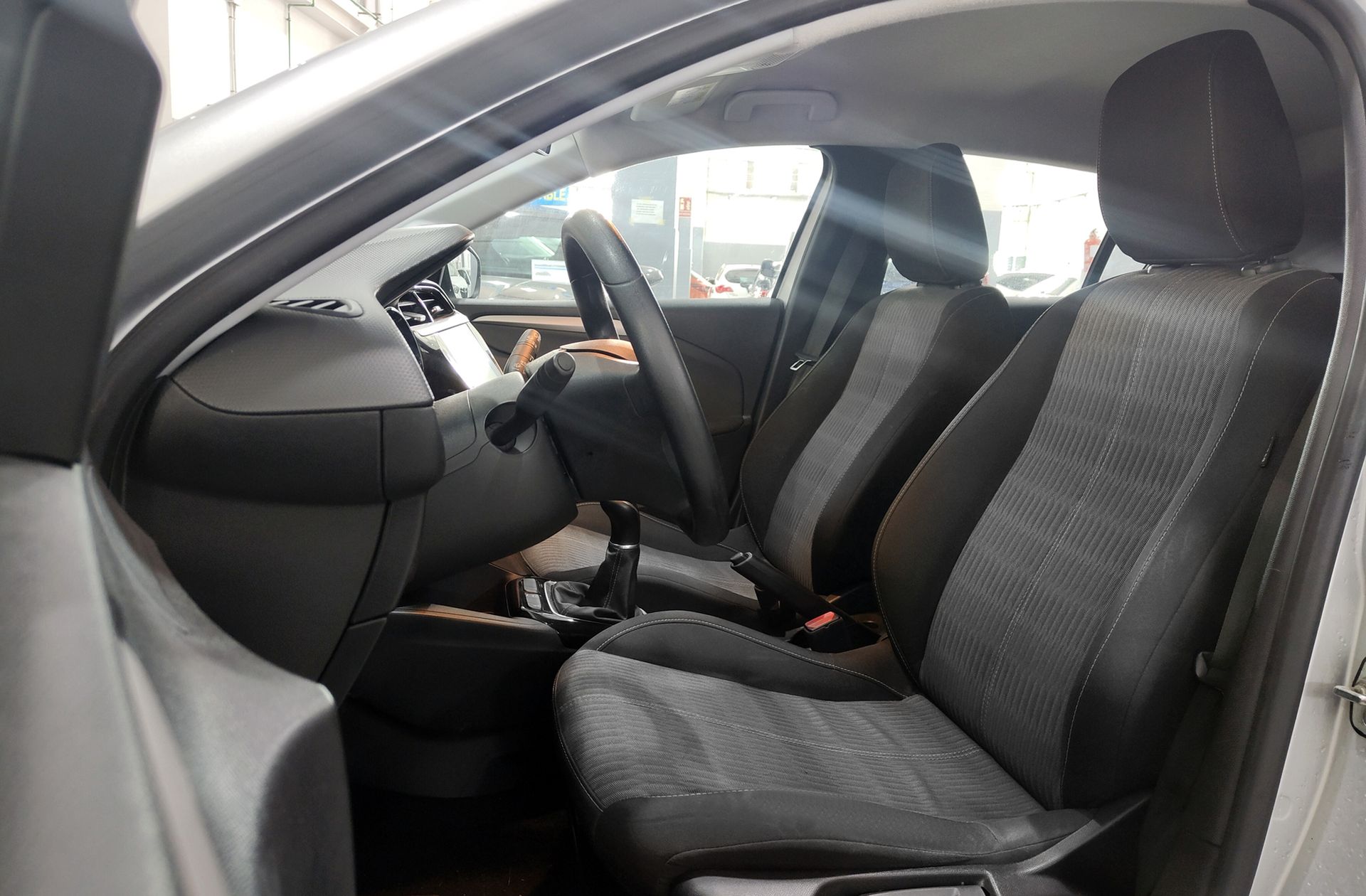 Opel Corsa 1.2 XEL Edition - foto 9