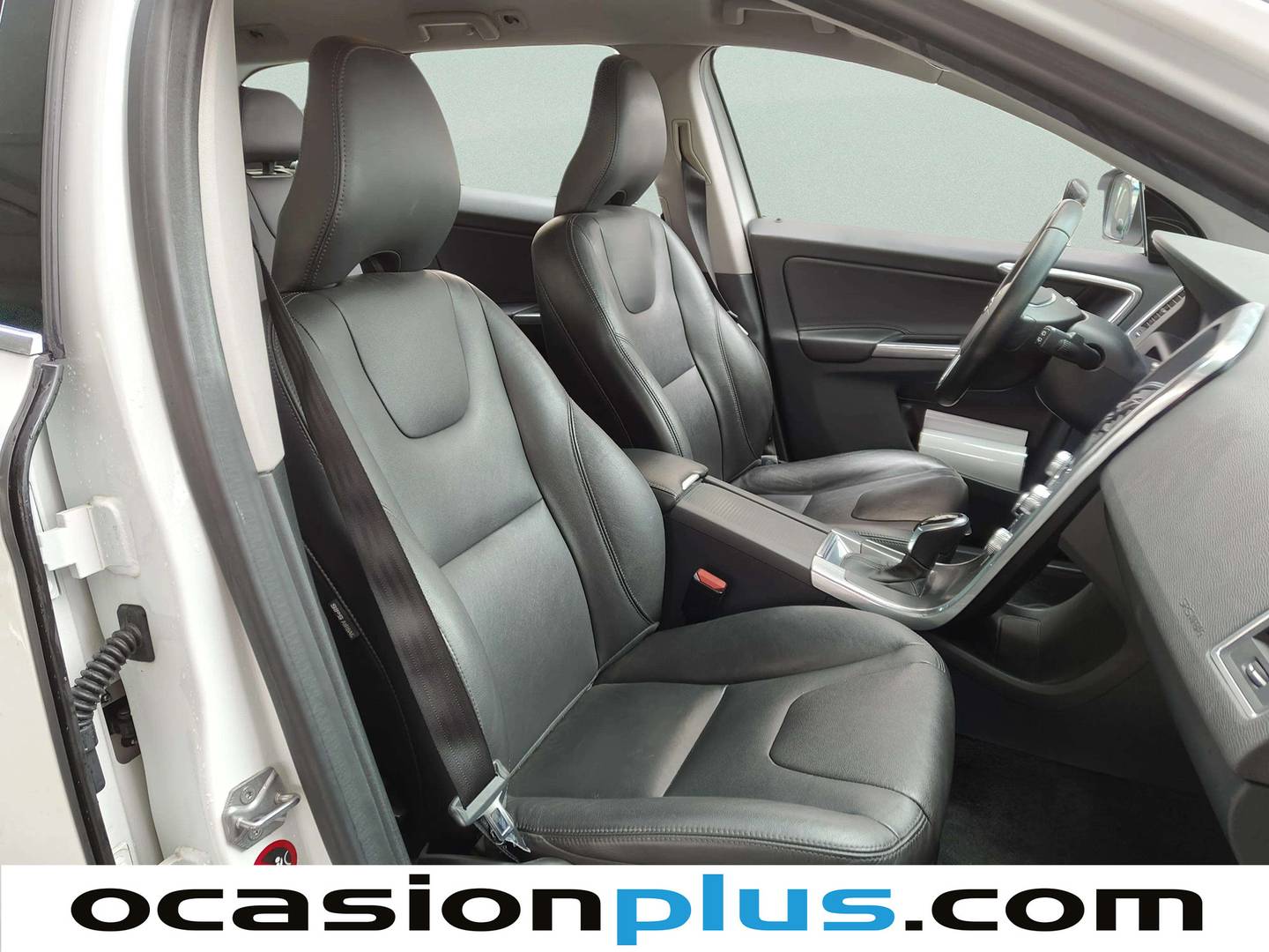 Foto Volvo XC60 Volvo XC60 D4 Momentum Auto (190 CV)