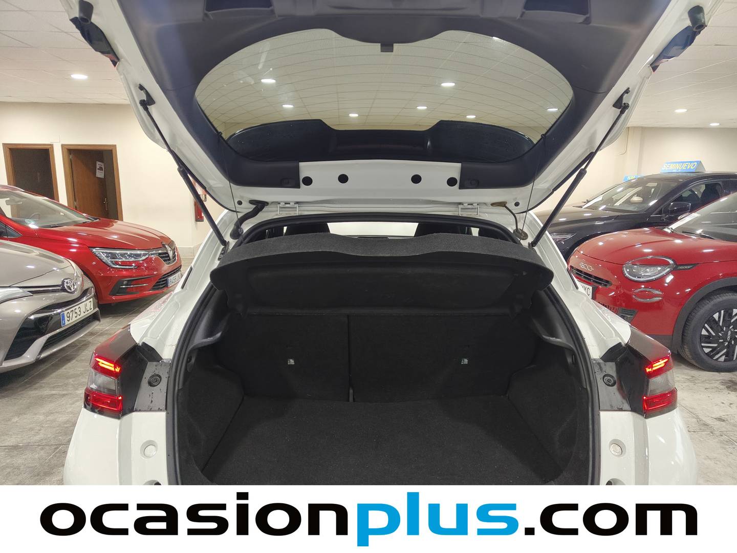 Fotos maletero Nissan JUKE Nissan Juke DIG-T N-Connecta 4x2 (114 CV)