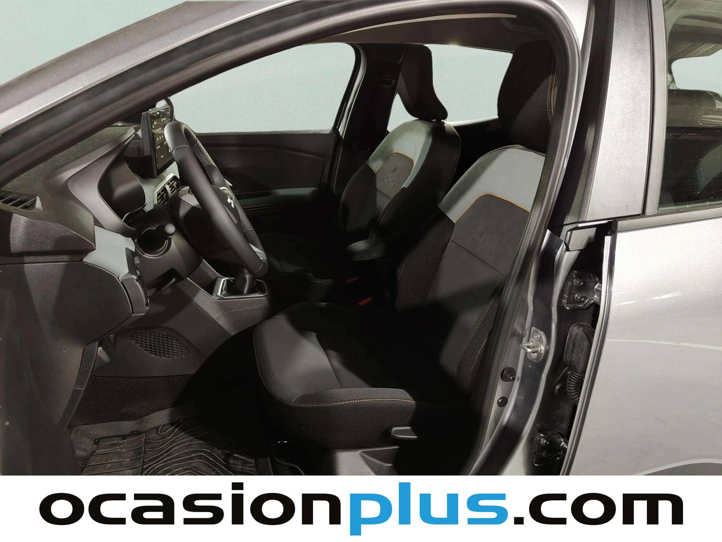 Foto asientos delanteros Dacia Sandero Dacia Sandero Stepway Extreme ECO-G (122 CV)
