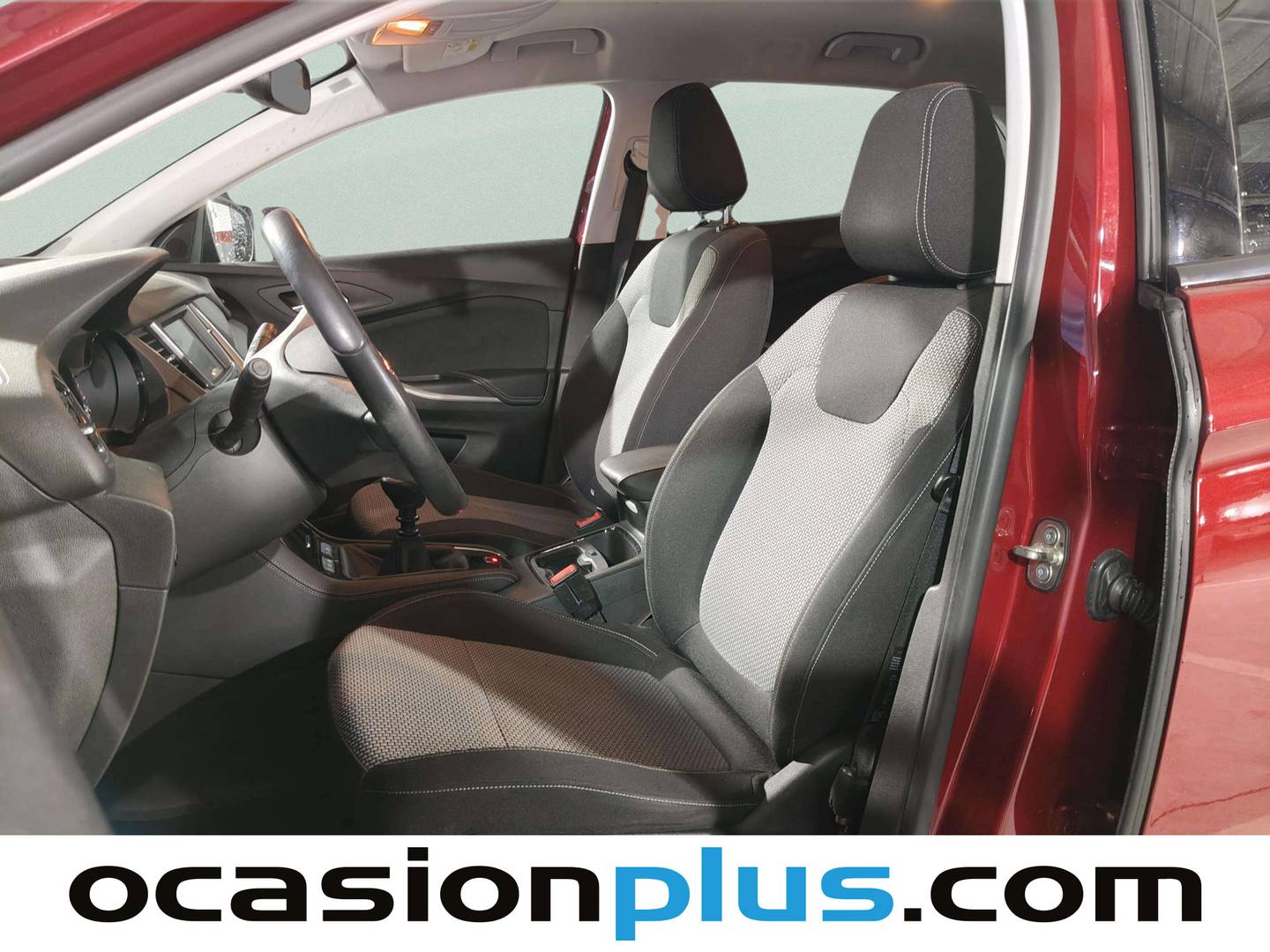 Foto asientos delanteros Opel Grandland X Opel Grandland X 1.2 Turbo Selective (130 CV)