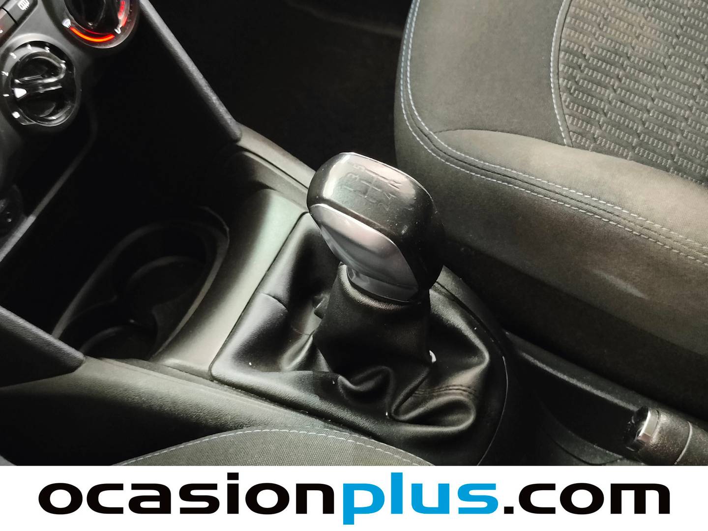 Peugeot 208 Peugeot 208 1.6 BlueHDi Style (100 CV) de segunda mano