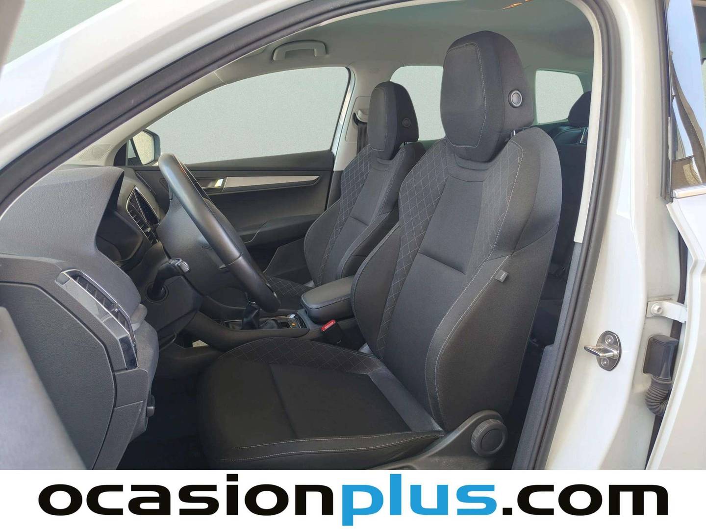 Foto asientos delanteros Skoda Karoq Skoda Karoq 1.6 TDI Like (115 CV)