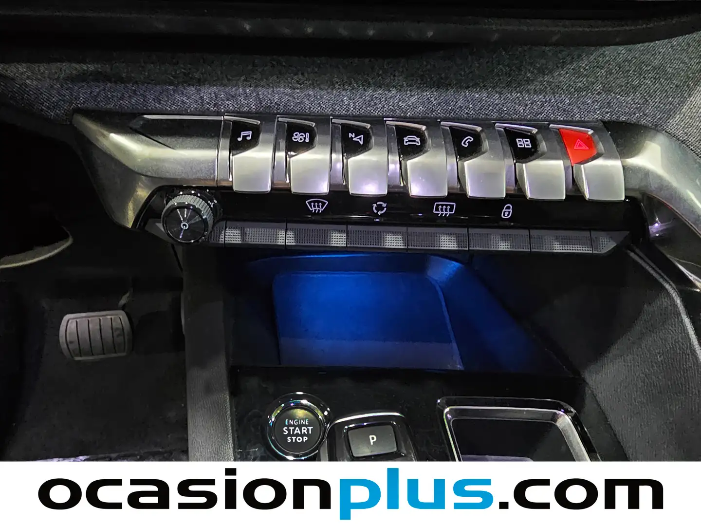 Foto Peugeot 5008 Peugeot 5008 PureTech 130 S&S Allure Pack EAT8 (130 CV) 7 PLAZAS