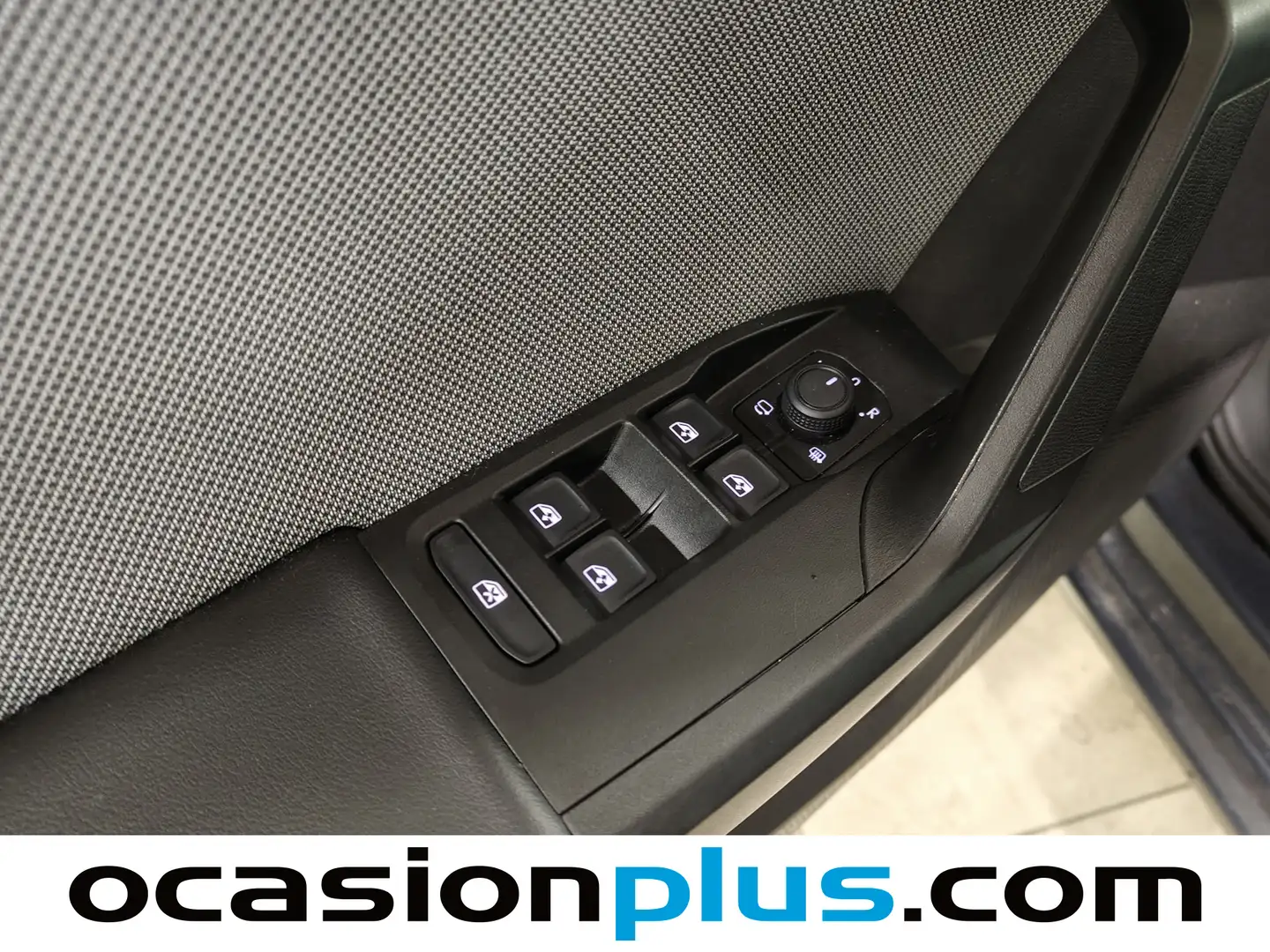 Foto Seat León SEAT León 2.0 TDI S&S Style XL (116 CV)