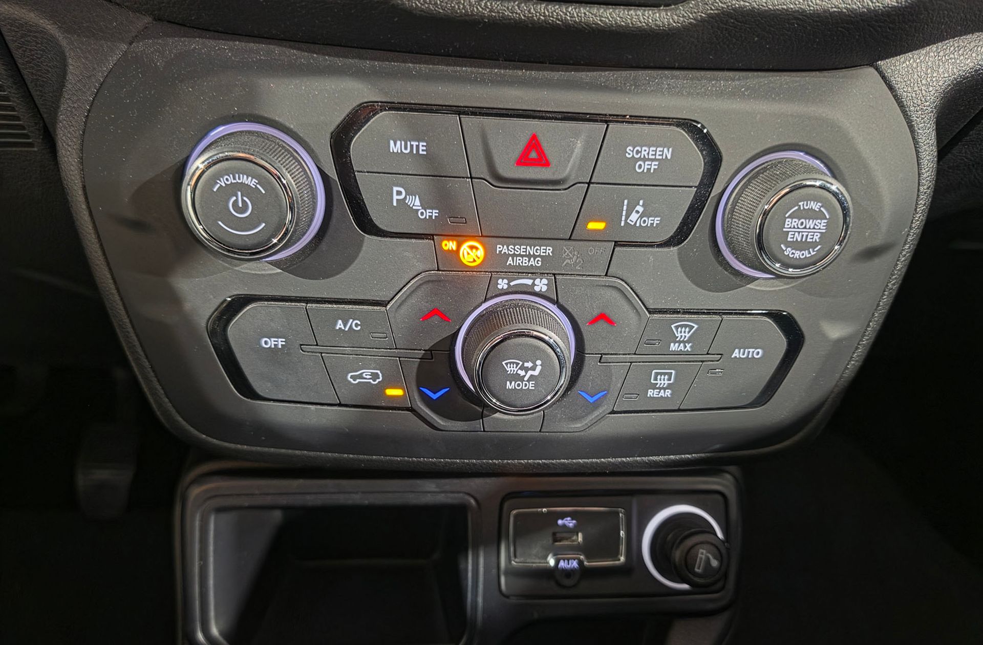 Jeep Renegade 1.0G Longitude 4x2 - foto 26