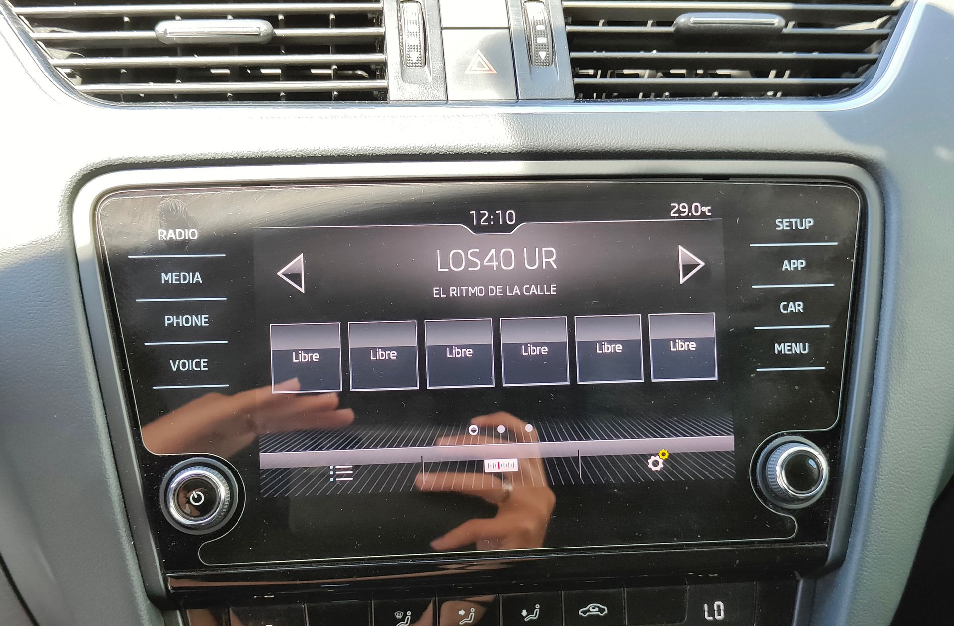 Škoda Octavia 1.4 TSI CNG Like - foto 36