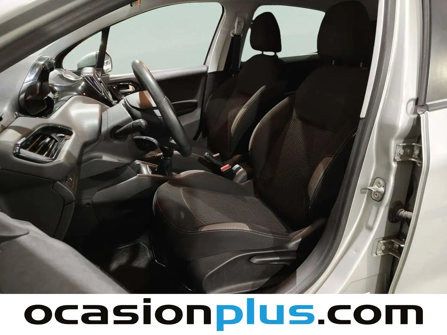 Foto Peugeot 208 Peugeot 208 1.6 BlueHDI Active (100 CV)