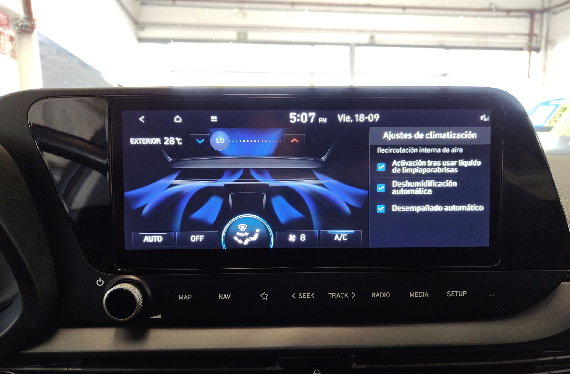 Hyundai i20 1.0 T-GDi 48V Tecno DCT - foto 30