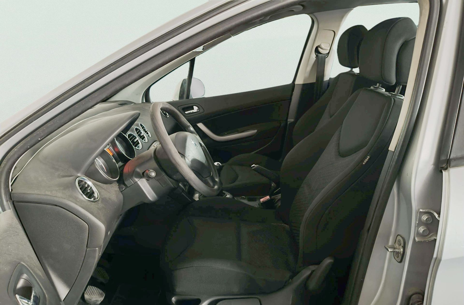 Peugeot 308 1.6 VTi Confort - foto 7