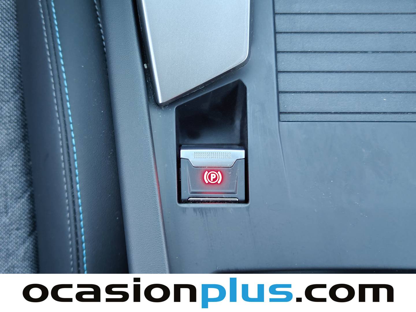 Peugeot 408 Peugeot 408 Puretech 130 Allure EAT8 (130 CV) automático