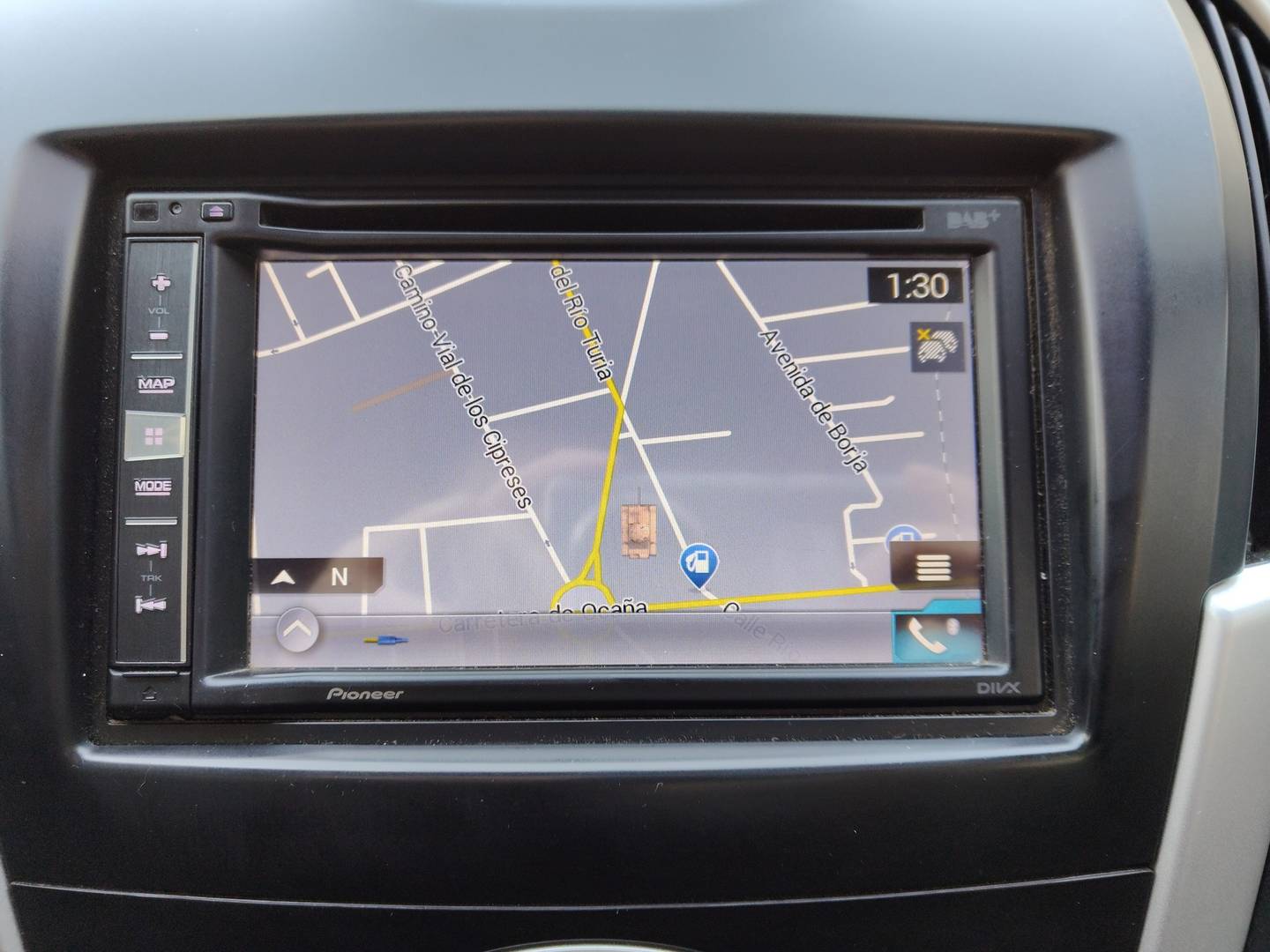 Foto Isuzu D-Max Isuzu D-Max 1.9 Crew Solar Auto (164 CV)