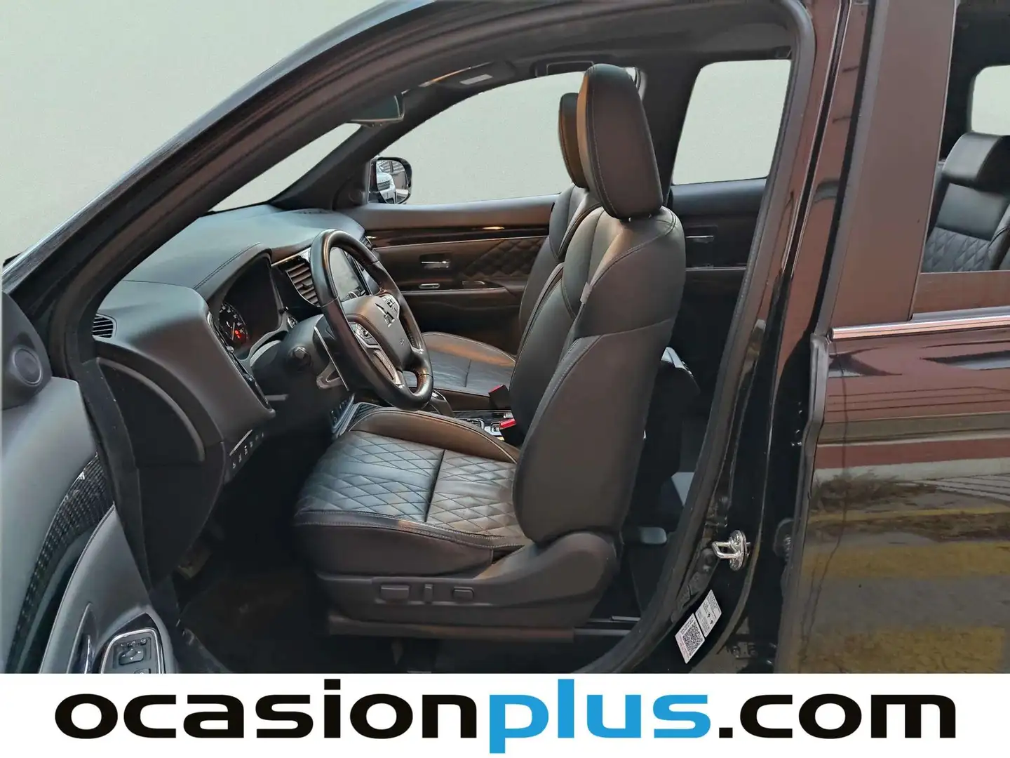 Foto Mitsubishi Outlander Mitsubishi Outlander 2.4 PHEV Kaiteki+ 4WD Auto (224 CV)