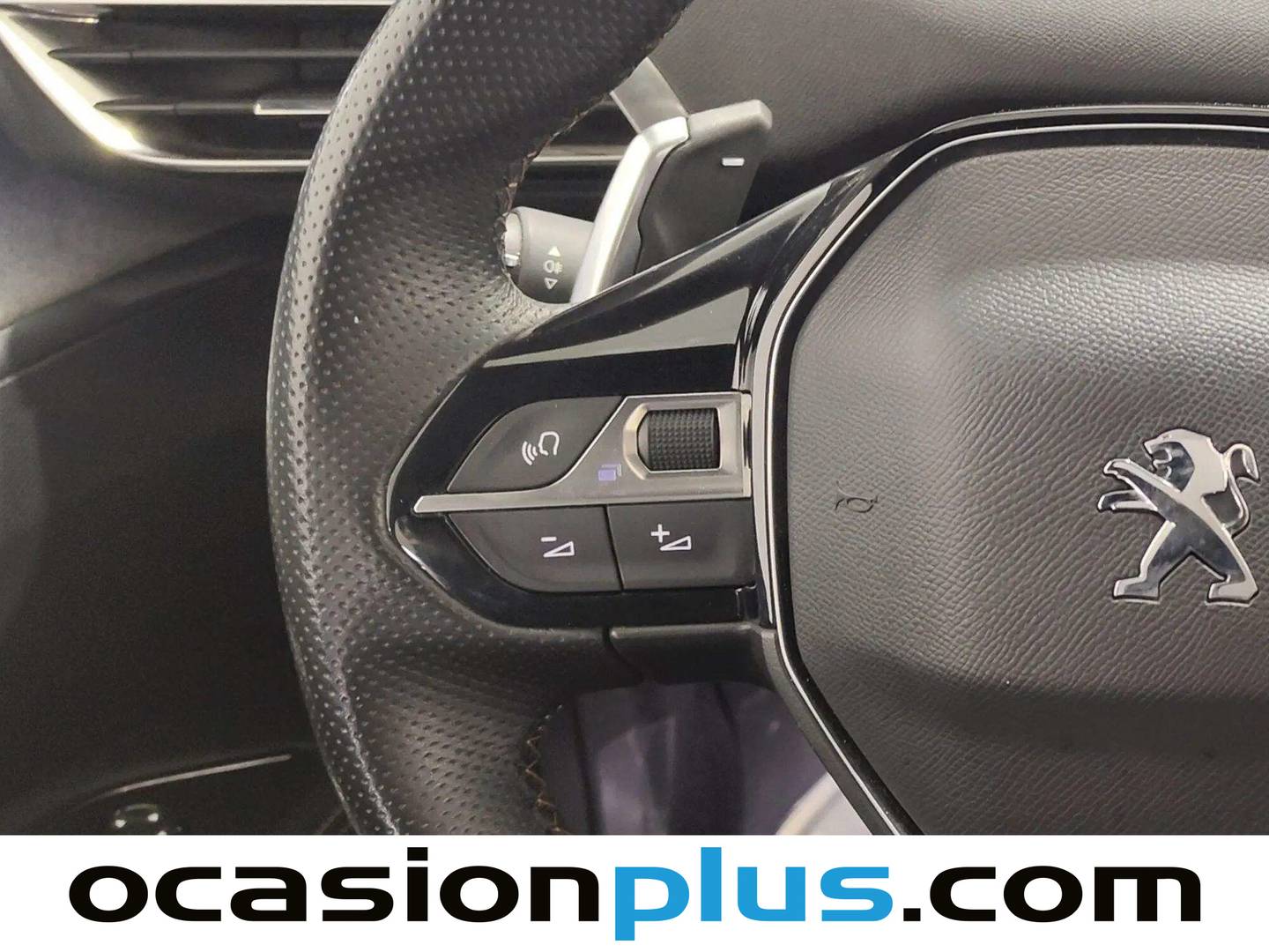 Foto Peugeot 3008 Peugeot 3008 PureTech 130 S&S GT EAT8 (130 CV)