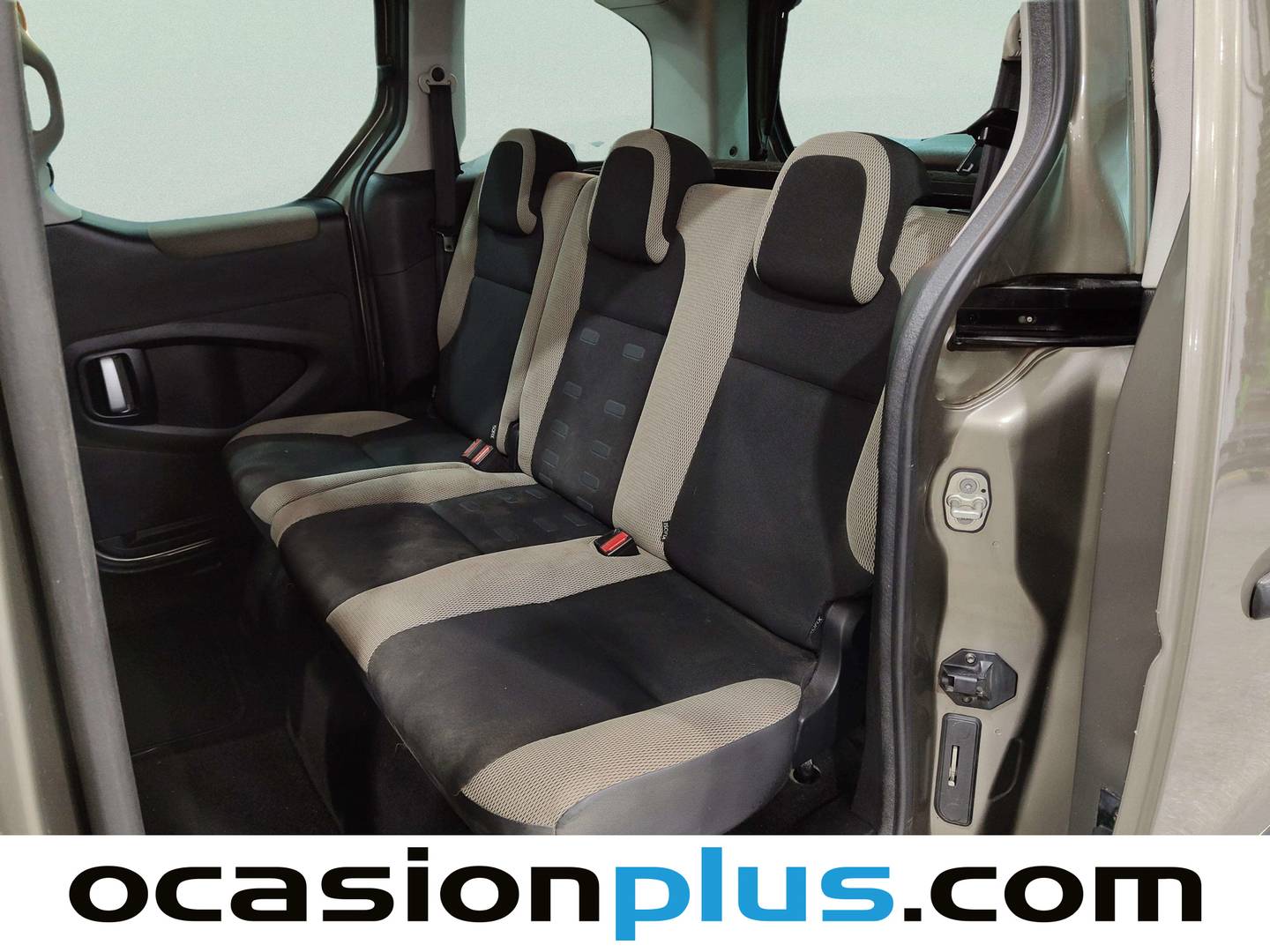 Foto asientos traseros Citroën Berlingo Citroën Berlingo 1.6 HDI XTR Plus (92 CV)