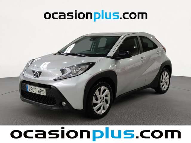 Toyota Aygo X Cross 1.0 VVT-I Play (72 CV) de segunda mano