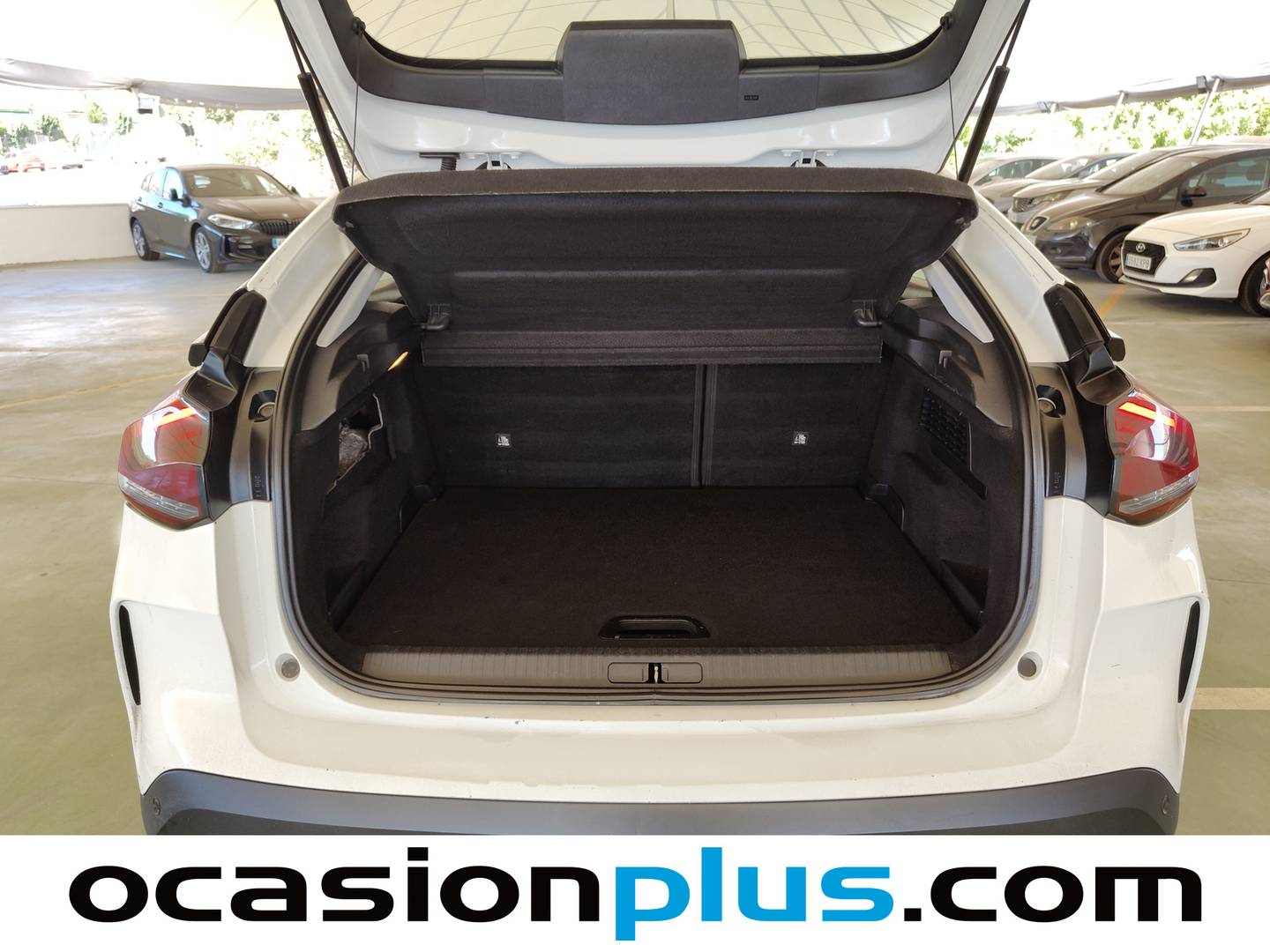 Foto Citroën C4 Citroen C4 BlueHDi 130 S&S Feel Pack EAT8 (130 CV)