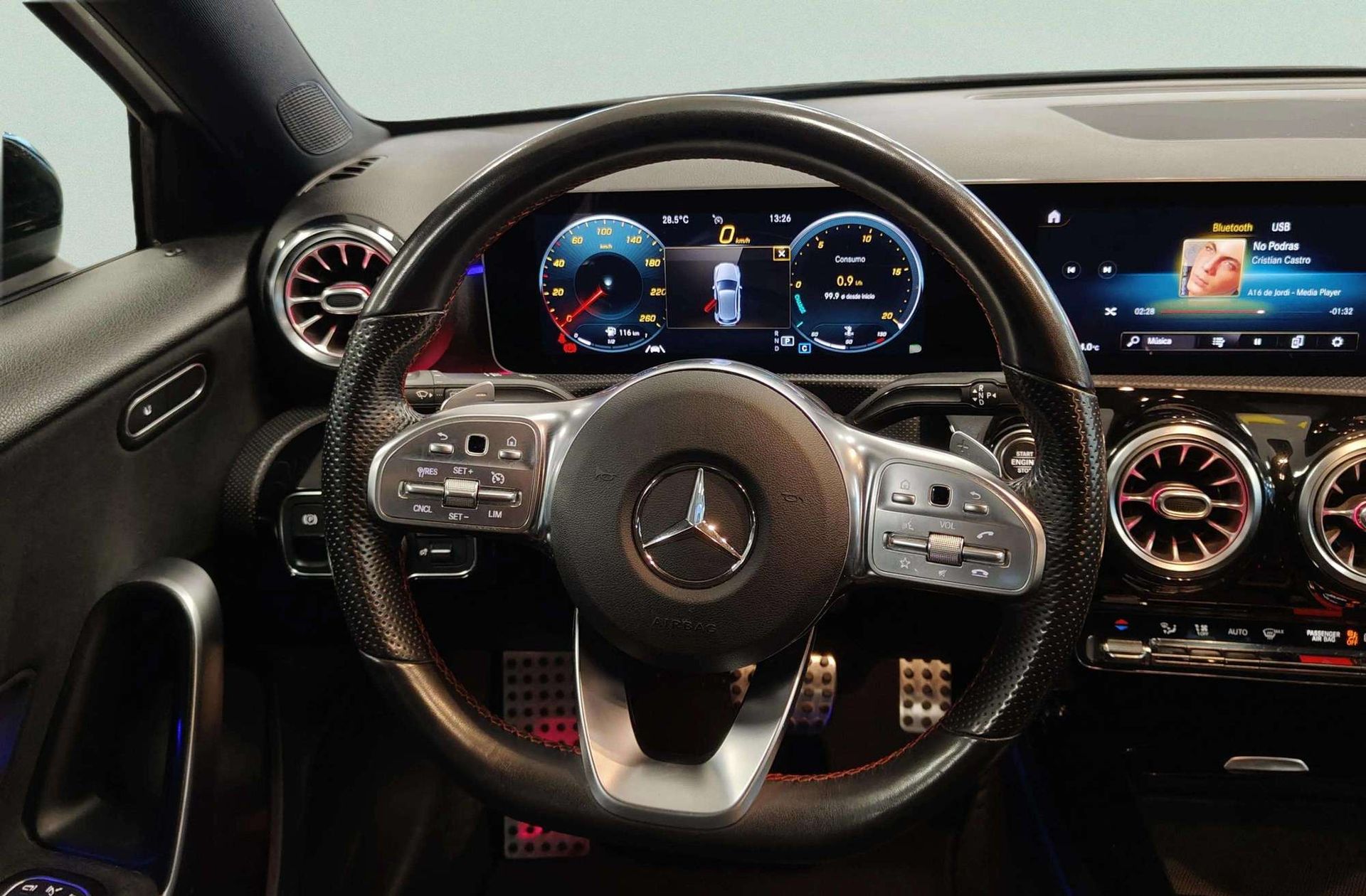 Mercedes-Benz Clase A 200 Pack AMG - foto 33