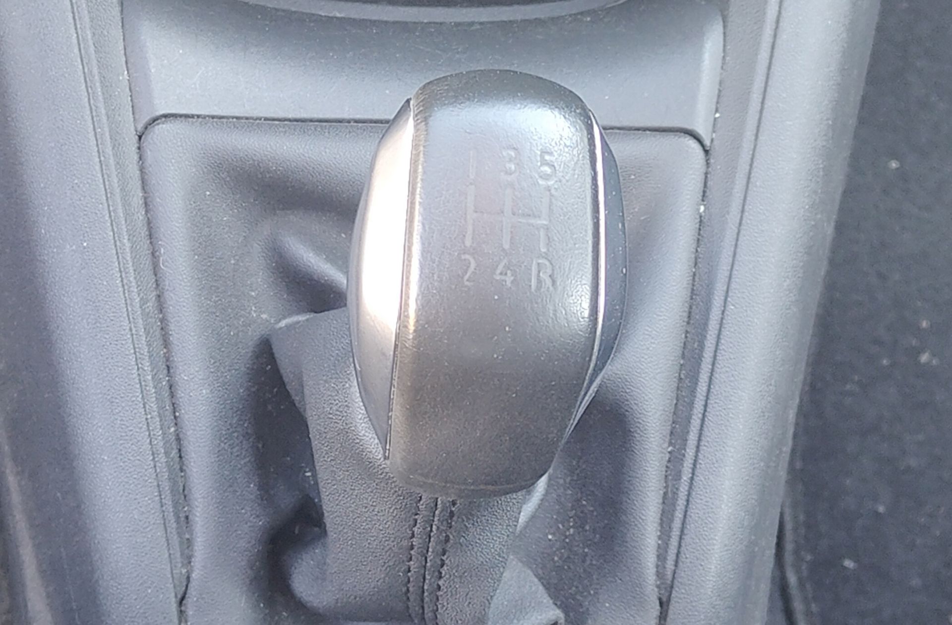 Peugeot 208 PureTech 82 Style - foto 5