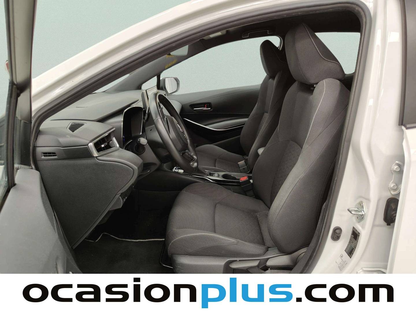 Foto asientos delanteros Toyota Corolla Toyota Corolla Corolla 180H FEEL! E-CVT (180 CV)