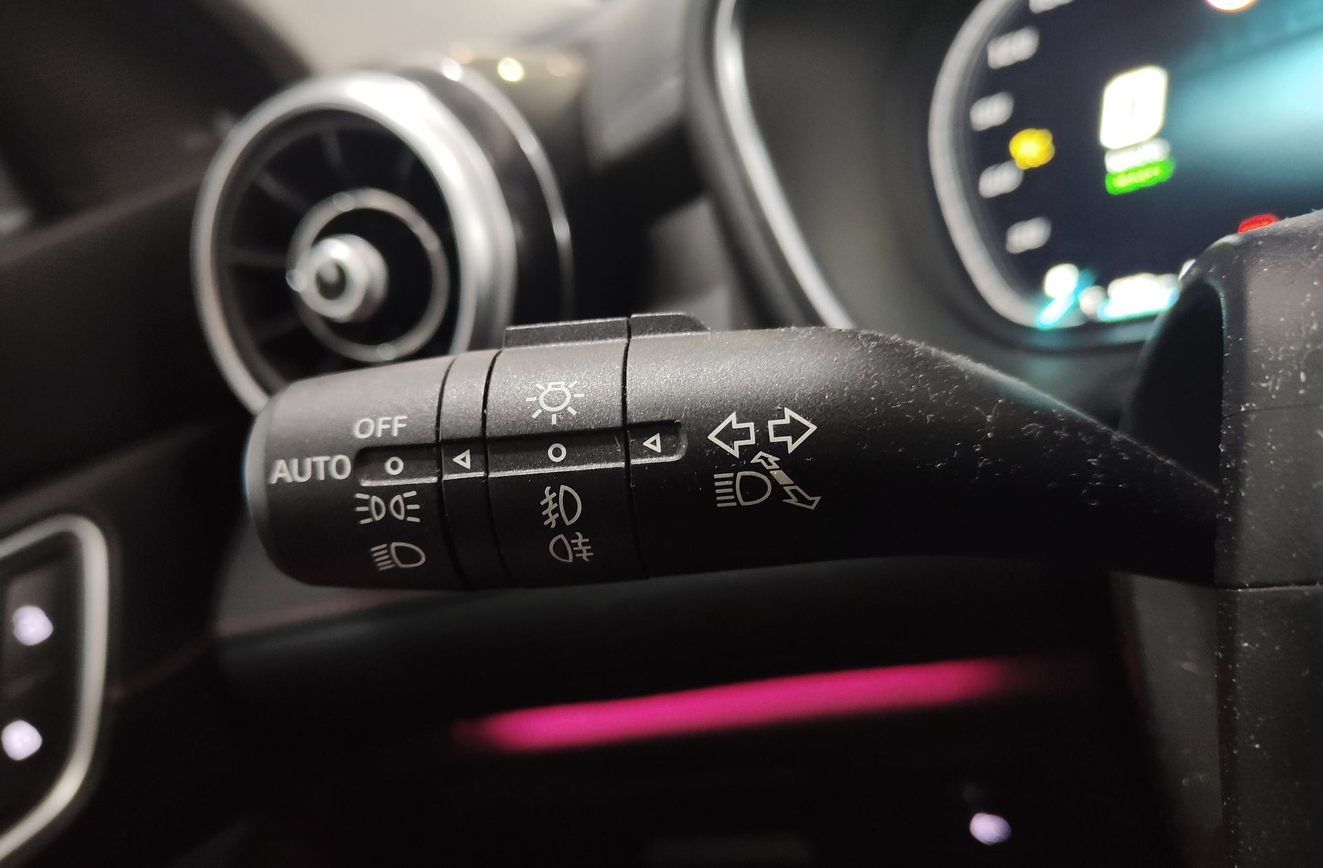 MG eHS 1.5 T-GDi PHEV Luxury - foto 28