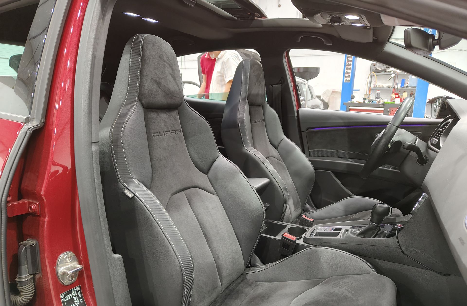 SEAT León 2.0 TSI Cupra DSG - foto 21