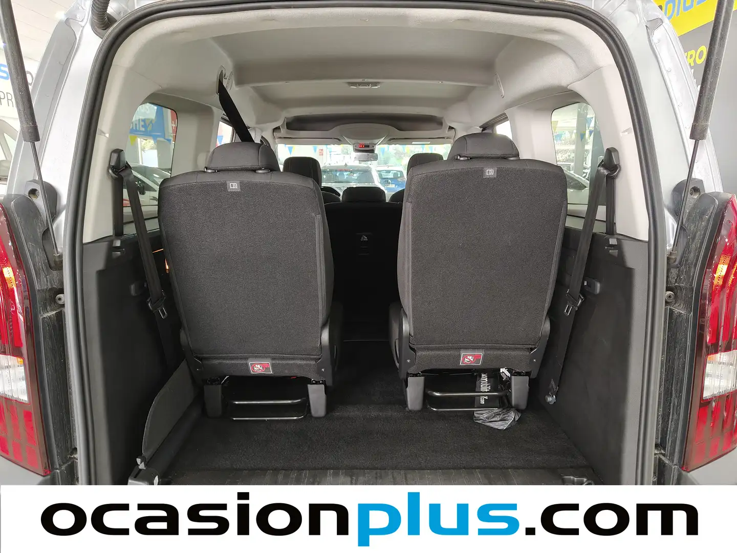 Foto Peugeot Rifter Peugeot Rifter BlueHDi 130 GT Long EAT8 (130 CV) 7 Plazas