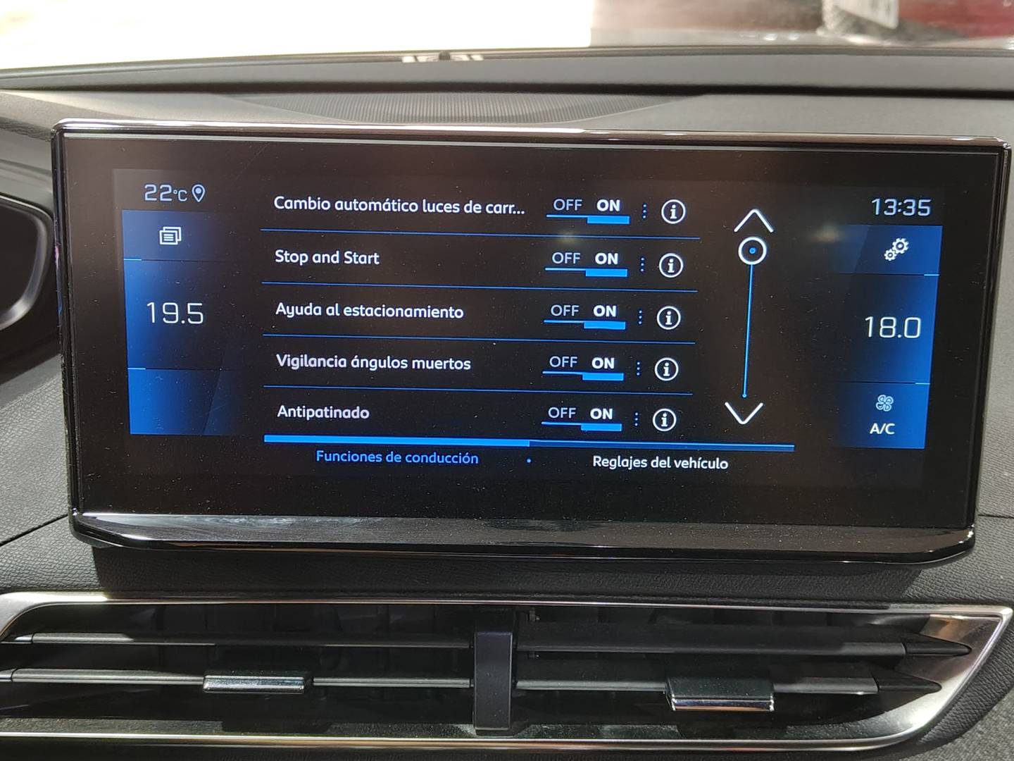 Peugeot 5008 Peugeot 5008 PureTech 130 S&S Allure Pack EAT8 (130 CV) 7 Plazas 2023