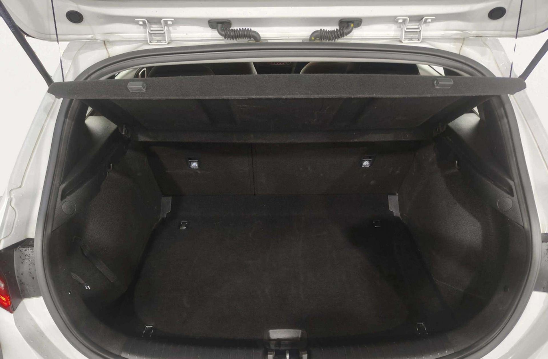 Kia Ceed 1.6 MHEV iMT Drive - foto 14