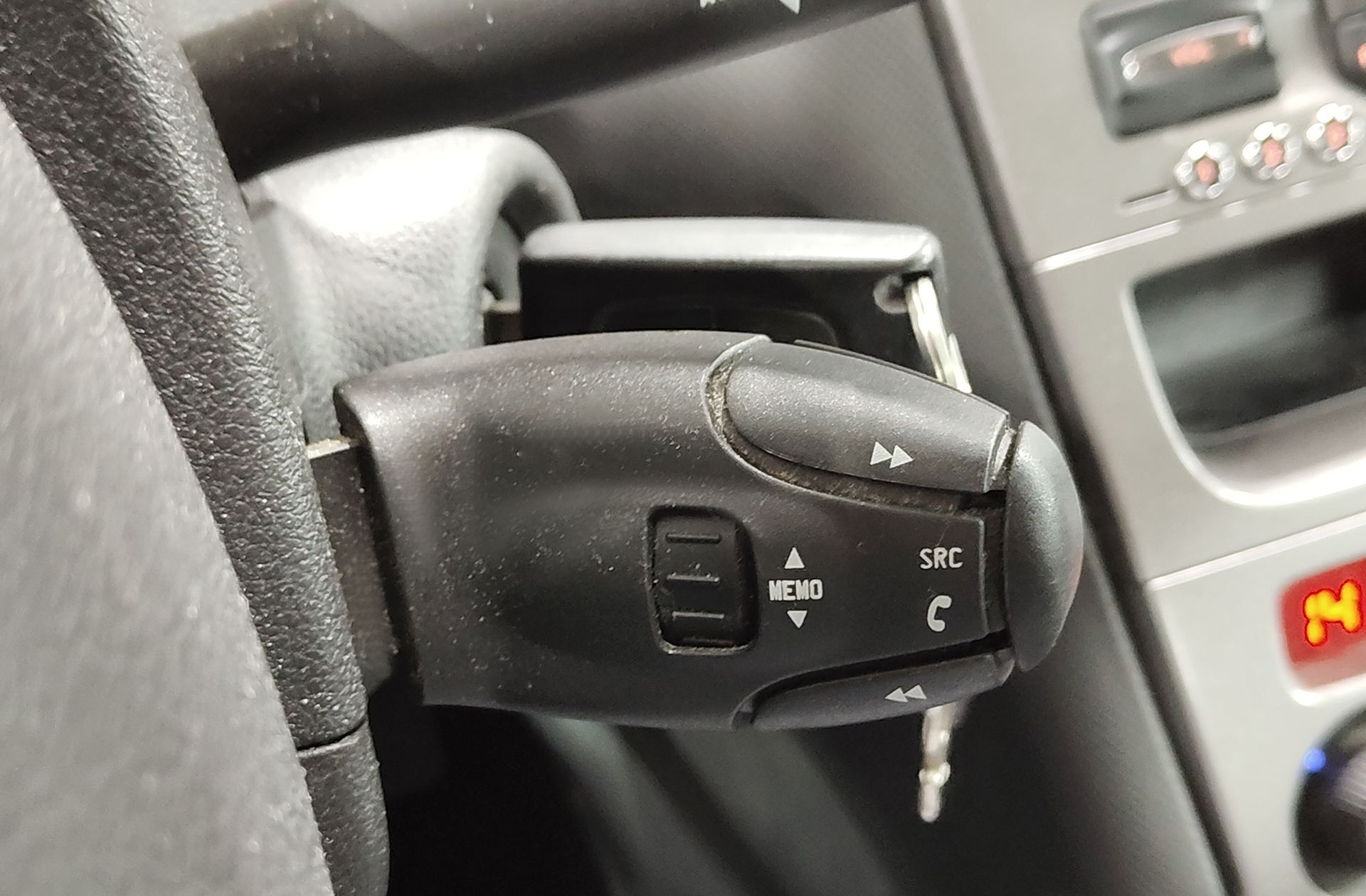 Peugeot 308 1.6 THP Premium - foto 28