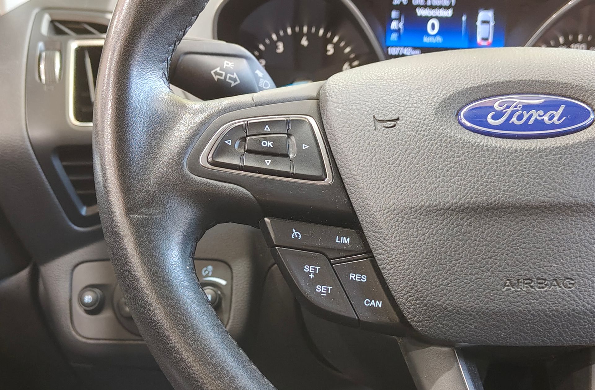 Ford C-Max 1.5 EcoBoost Titanium - foto 26