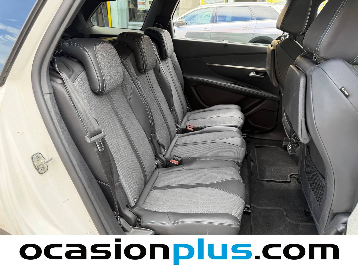 Peugeot 5008 Peugeot 5008 PureTech 130 S&S Allure Pack EAT8 (130 CV) 7 Plazas al mejor precio