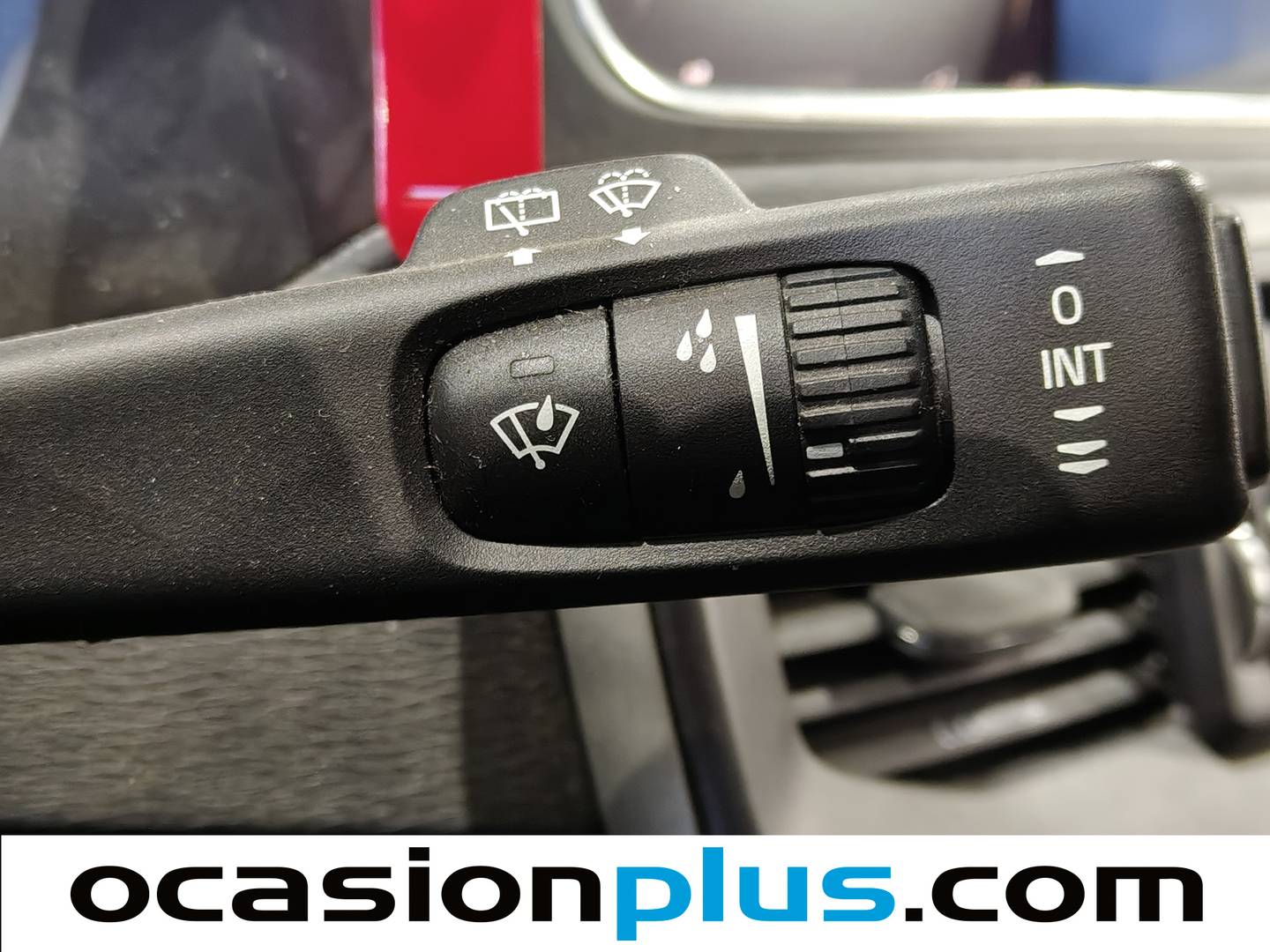 Foto Volvo V40 Volvo V40 D3 Momentum Auto (150 CV)