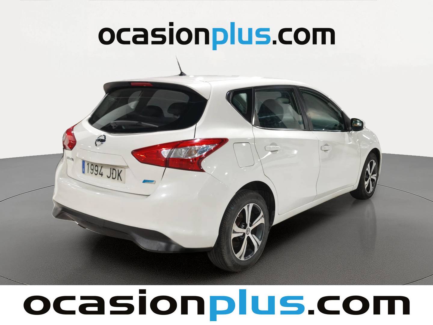 Foto trasera Nissan PULSAR Nissan Pulsar 1.5 dCi Acenta (110 CV) derecha