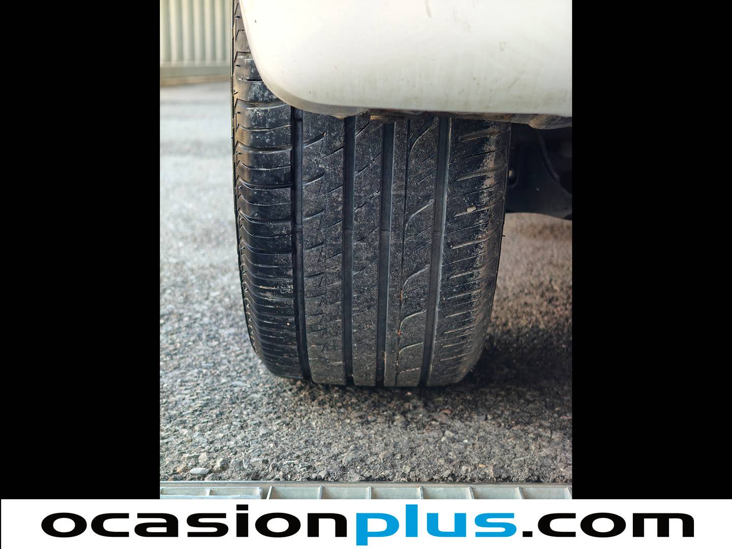 Foto Peugeot 208 Peugeot 208 PureTech Signature (82 CV)