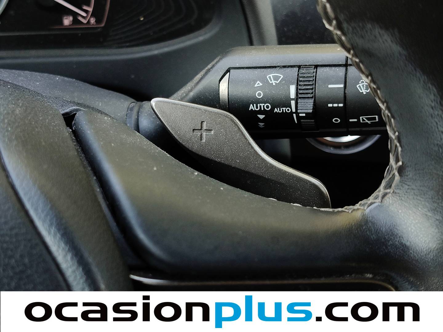 Lexus UX Lexus UX 300e Business (204 CV) km 0