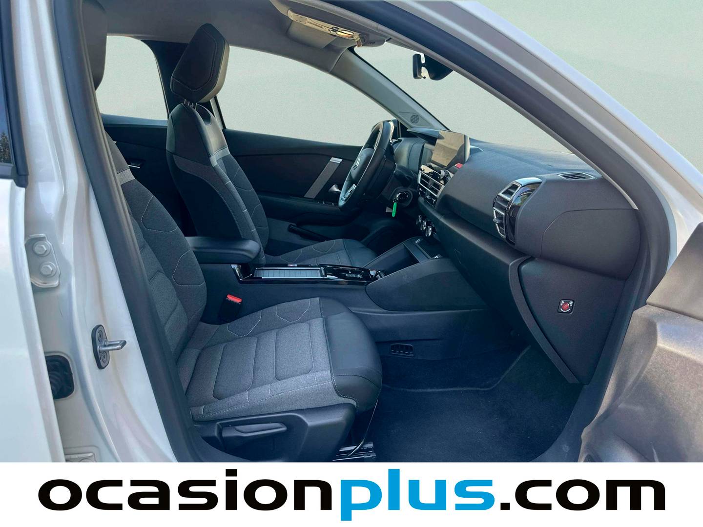 Citroën C4 X Citroën C4 X Hybrid 136 e-DCS6 Plus (136 CV) km 0