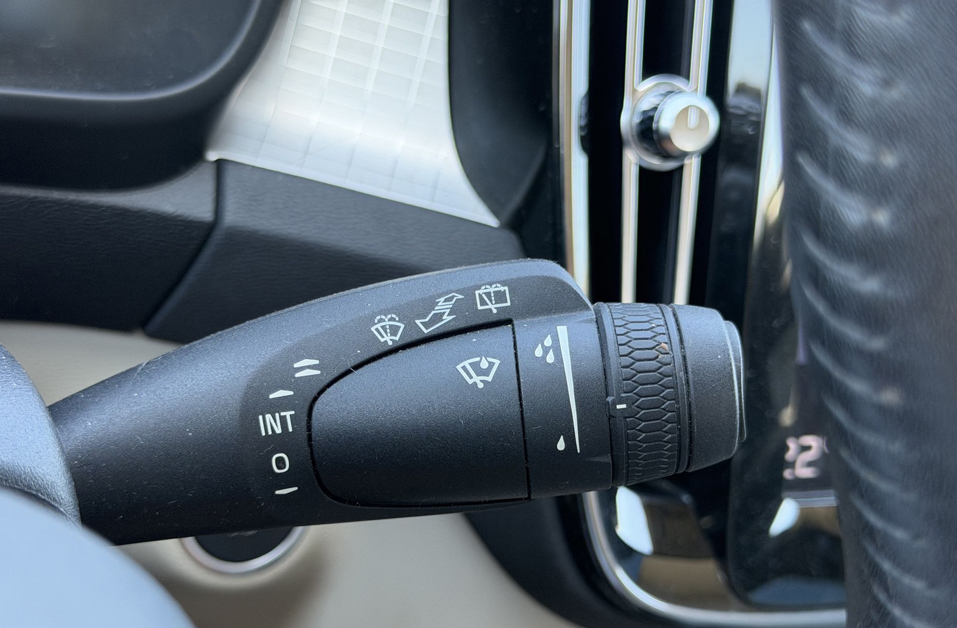 Volvo XC40 D3 Business Plus - foto 25