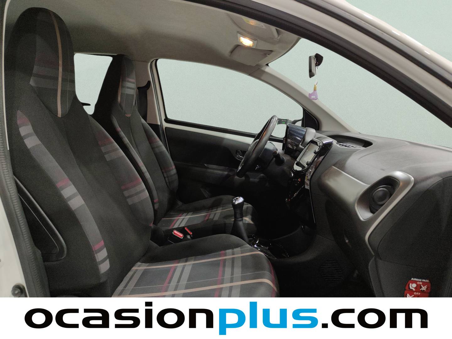 Foto Peugeot 108 Peugeot 108 1.2 PureTech Top! Allure (82 CV)