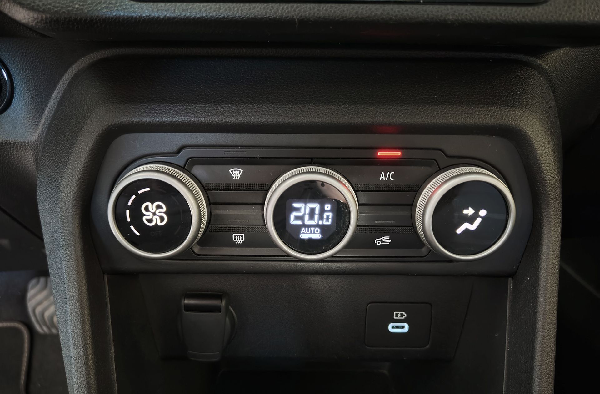Dacia Sandero Journey Go ECO-G 4x2 - foto 33