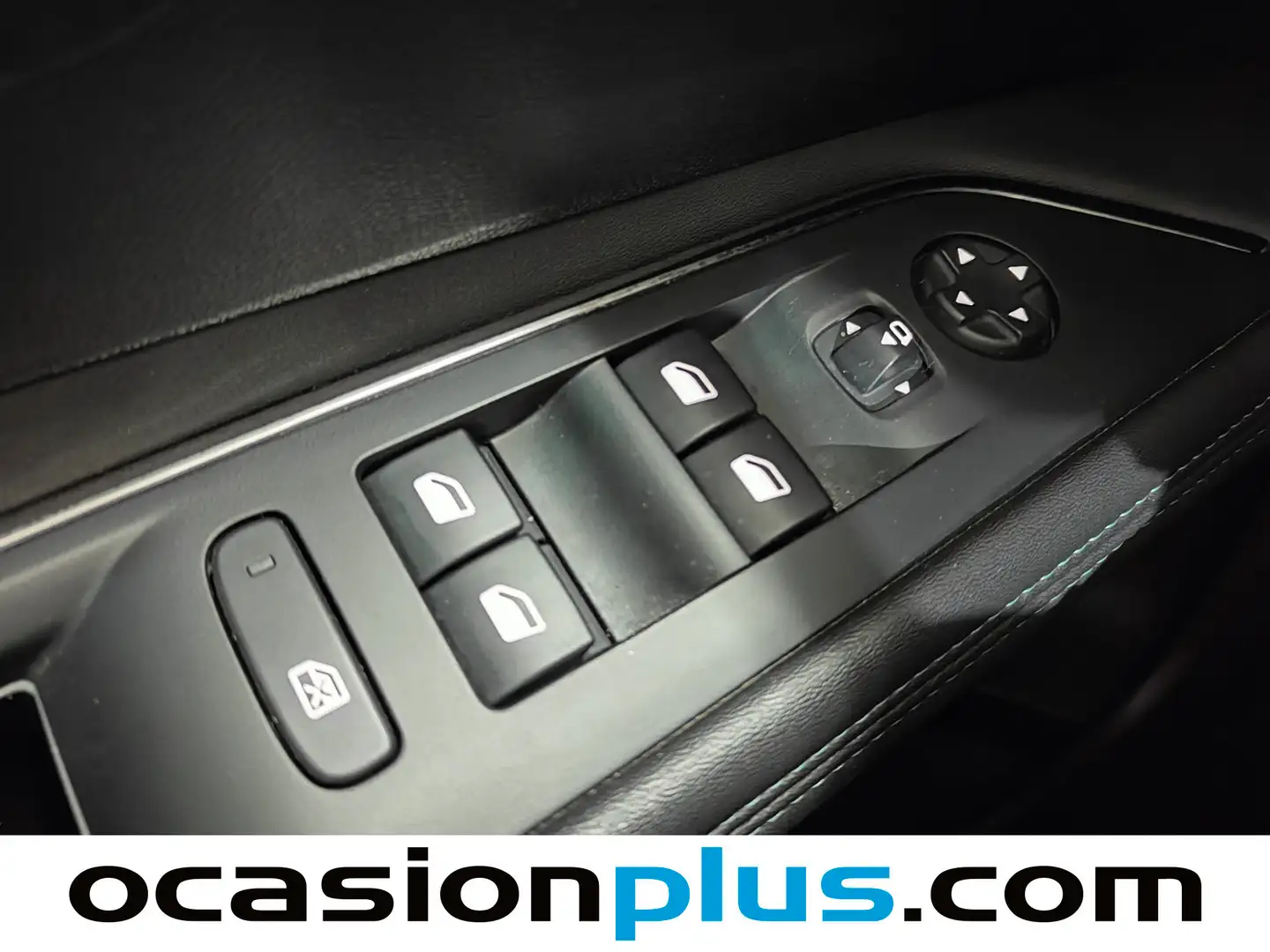 Foto Peugeot 3008 Hybrid Peugeot 3008 3008 Hybrid 300 Allure Pack e-EAT8 (300 CV)