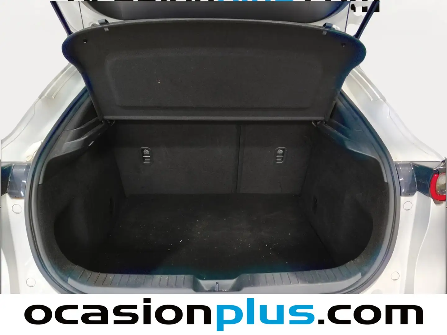 Foto Mazda CX-30 Mazda CX-30 2.5 e-Skyactive G MHEV Prime-Line (140 CV)